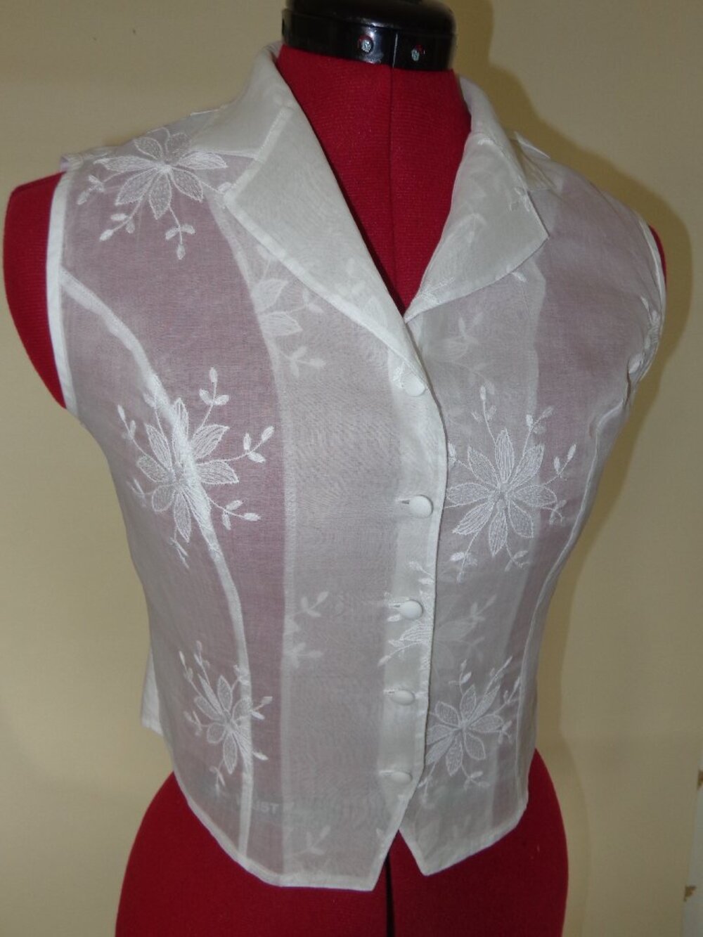 Anne Fontaine lace top